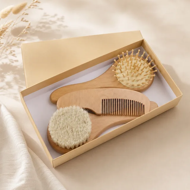 Brushes & Combs