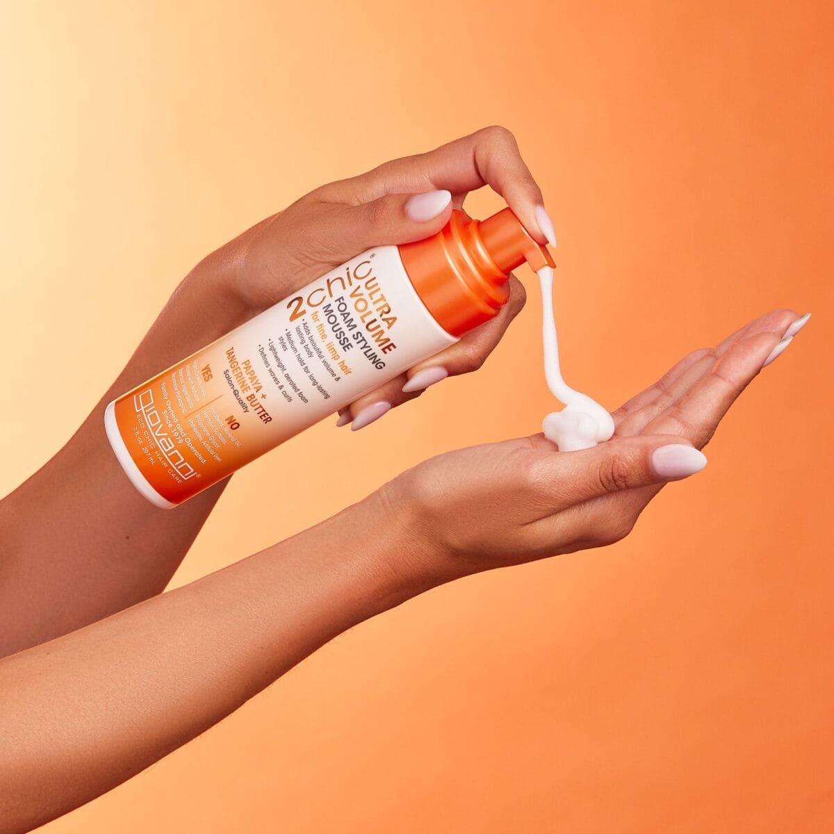 Giovanni 2chic Ultra-Volume Foam Styling Mousse, For Fine, Limp Hair, Papaya + Tangerine Butter – Boost Volume and Shine - Image 3