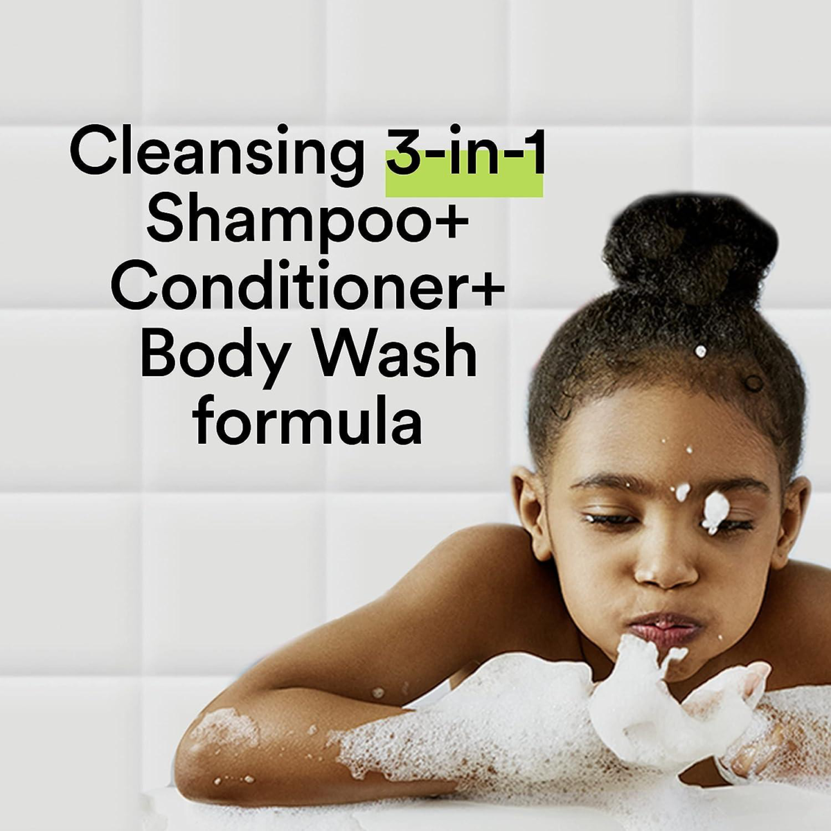 ⁦Suave Kids 3 in 1 Silly Apple Shampoo, Conditioner & Body Wash 1.18L – Tear-Free Kids 3-in-1 Gentle Cleansing Formula⁩ - الصورة ⁦3⁩